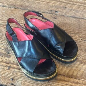 Pas de Rogue slingback sandals